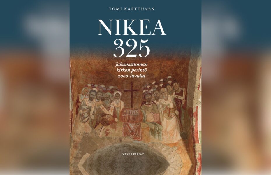 Kirjan kansi, jossa ihmisiä kokoontunut freskokuvassa ristin äärelle.