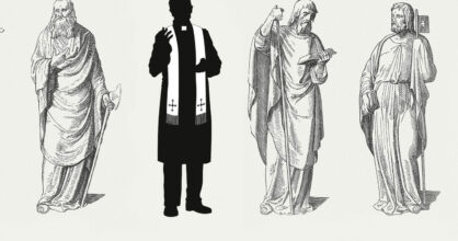 Mustavalkoinen kuva. Kolme profeettaa ja evankelistaa. Yksi papin kaapuun pukeutunut mies.