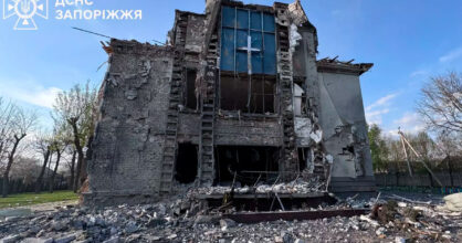 Tuhoutunut kirkkorakennus.