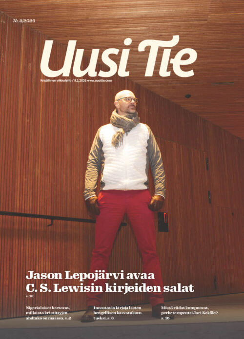 Uusi Tie -lehden kansi.